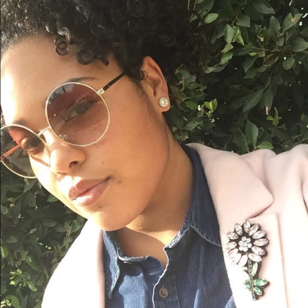 Meet your Posher, Anastasia